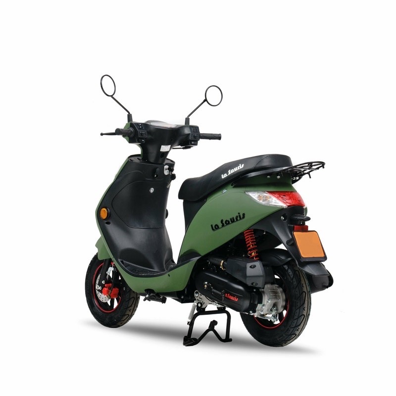 Achterkant groene scooter